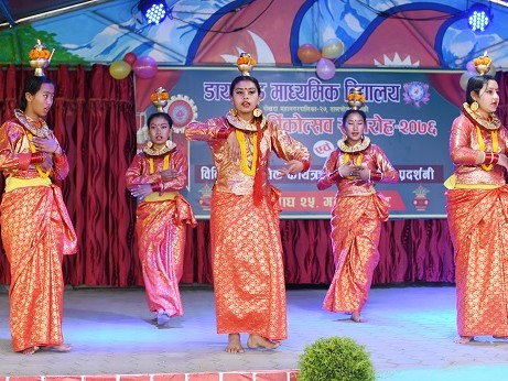 Diamond School About image 3